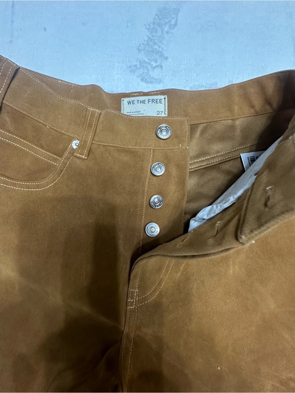 ☀️SUMMER SALE ☀️ We The Free Tippi Faux Suede High-Rise Shorts Size 27 NWOT - Picture 3 of 8